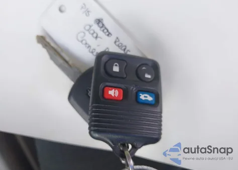 2004 Lincoln Ls V6 из США, поврежденный, VIN 1LNHM86S24Y602612